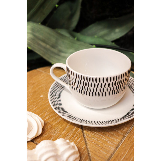  TEA CUP WHITE AND BLACK  